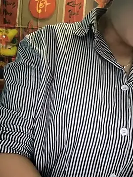 MayEva ly online show from 06-11-26, 02:11