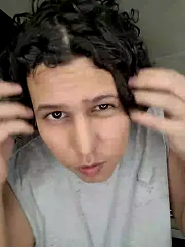 Snapshot of Monteszo chatting on 07-29-26, 03:54 Monteszo online show from 07-29-26, 03:54