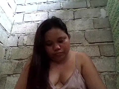 sweetlyn31 online show from 05-05-26, 02:19