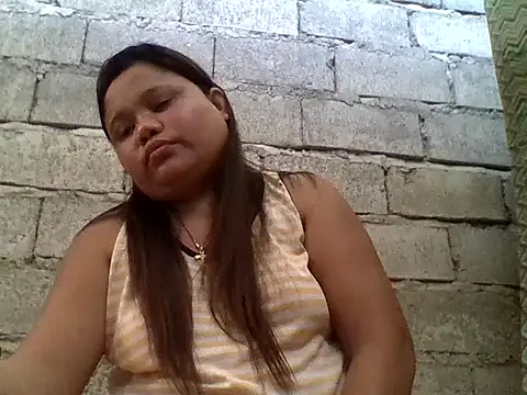 sweetlyn31 online show from 05-13-26, 11:44