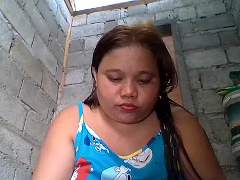sweetlyn31 online show from 06-07-26, 12:15