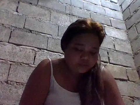 sweetlyn31 online show from 06-12-26, 04:17