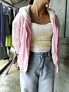 Snapshot of ngocbao11 chatting on 03-08-26, 02:26 ngocbao11 online show from 03-08-26, 02:26