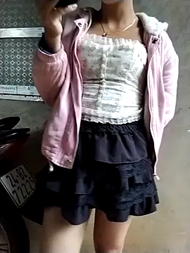 Snapshot of ngocbao11 chatting on 03-09-26, 09:35 ngocbao11 online show from 03-09-26, 09:35