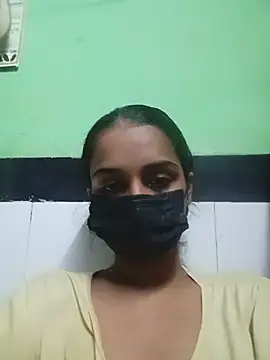 Snapshot of Vandana122 chatting on 06-03-26, 12:08 Vandana122 online show from 06-03-26, 12:08