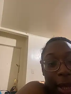 Snapshot of Sinfulwaterfalls chatting on 04-01-26, 09:34 Sinfulwaterfalls online show from 04-01-26, 09:34