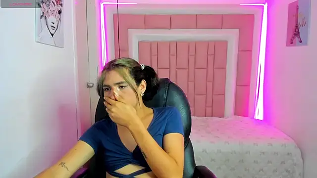 Snapshot of Samanthhaah chatting on 03-08-26, 03:10 Samanthhaah online show from 03-08-26, 03:10