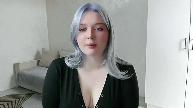 Snapshot of Ellilovv chatting on 03-10-26, 05:12 Ellilovv online show from 03-10-26, 05:12