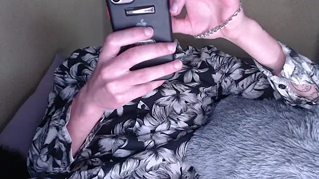 Samuel Skywalker online show from 06-03-26, 07:33