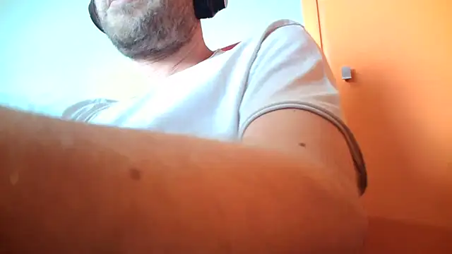 truble78 online show from 06-16-26, 10:18