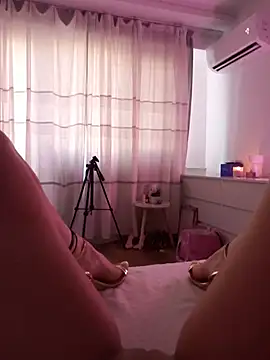 LauraDelightX online show from 06-29-26, 06:41