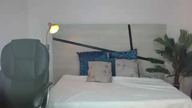 Anne blake online show from 06-20-26, 03:09
