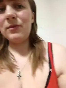 Snapshot of AdaGold612 chatting on 02-25-26, 08:40 AdaGold612 online show from 02-25-26, 08:40