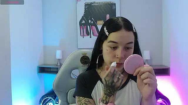 Snapshot of Abbycollins_27_x chatting on 03-04-26, 05:19 Abbycollins 27 x online show from 03-04-26, 05:19