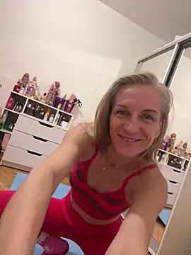 Faiiry  online show from 03-02-26, 02:47