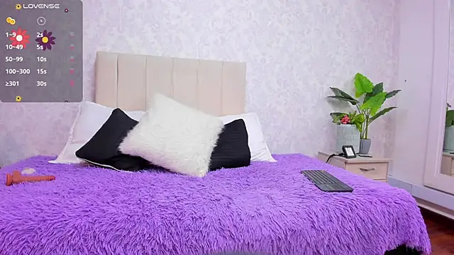 ValentinaRivers online show from 04-07-26, 12:27