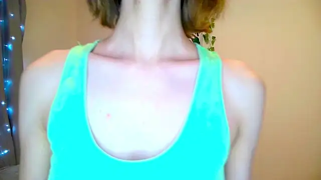 Kate Mooss online show from 03-07-26, 02:58