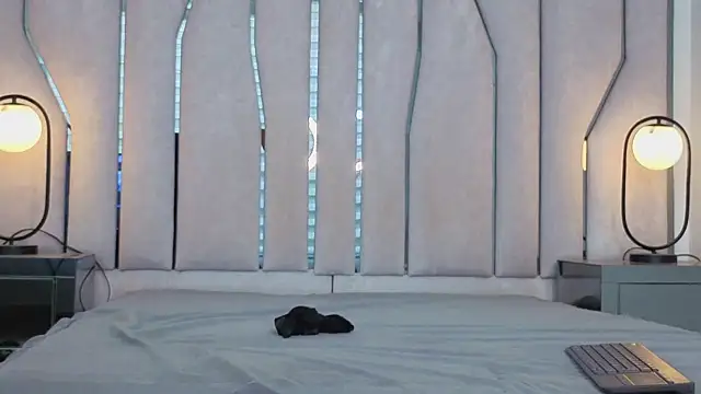 CHARLIE WALKERR online show from 04-16-26, 09:39