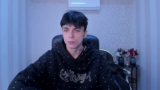 ClarkBev online show from 03-06-26, 07:21