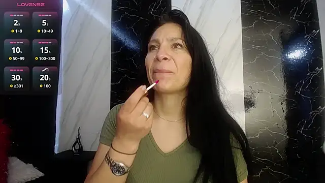 Snapshot of SofiaMoreno_ chatting on 04-30-26, 02:01 SofiaMoreno online show from 04-30-26, 02:01