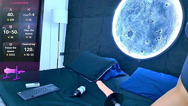 Snapshot of LizzyPortman chatting on 03-11-26, 10:16 LizzyPortman online show from 03-11-26, 10:16