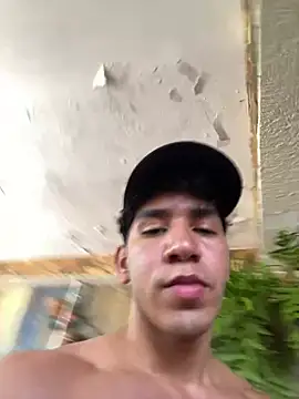 Alejandrososas online show from 06-23-26, 04:05