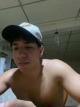 Alejandrososas online show from 07-31-26, 03:22