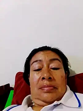 Snapshot of Samanta_gonzales chatting on 03-03-26, 03:23 Samanta gonzales online show from 03-03-26, 03:23