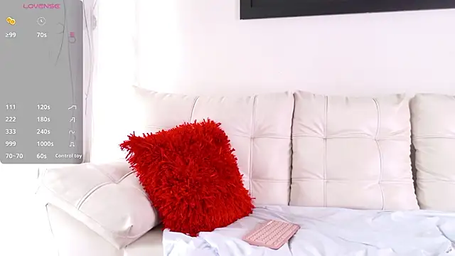 Snapshot of Paula_Brown88 chatting on 03-06-26, 06:37 Paula Brown88 online show from 03-06-26, 06:37