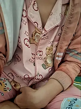 kieuqueen92 online show from 02-23-26, 01:47