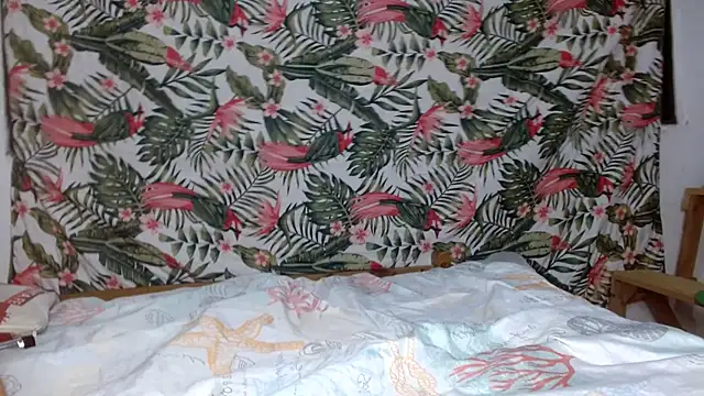 smallvioleta69 online show from 03-06-26, 04:47