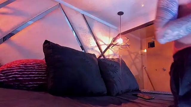 SantiagoHincapiie online show from 03-06-26, 04:20