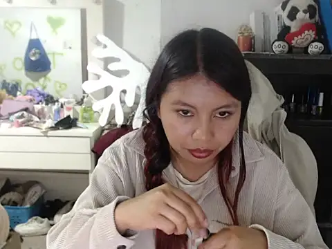 Snapshot of dulcecandy1919 chatting on 03-11-26, 05:46 dulcecandy1919 online show from 03-11-26, 05:46