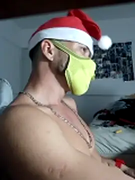 Snapshot of Rataofitness chatting on 03-11-26, 02:17 Rataofitness online show from 03-11-26, 02:17