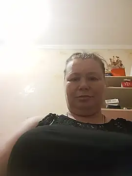 Snapshot of KiraStanton chatting on 05-25-26, 06:58 KiraStanton online show from 05-25-26, 06:58