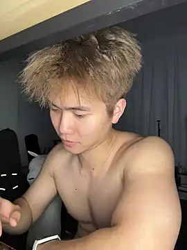 Snapshot of A-Markk chatting on 03-16-26, 03:27 A-Markk online show from 03-16-26, 03:27