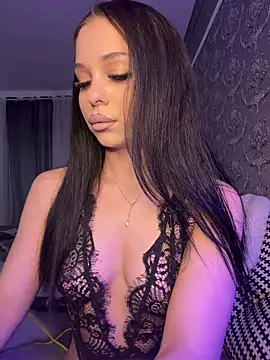 Olivia Noor online show from 07-27-26, 05:20
