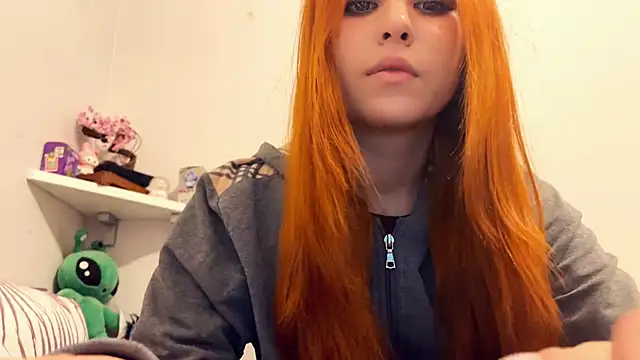 Snapshot of LolaBun chatting on 03-02-26, 07:10 LolaBun online show from 03-02-26, 07:10