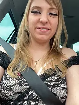 Snapshot of TiffyRose chatting on 03-15-26, 10:21 TiffyRose online show from 03-15-26, 10:21