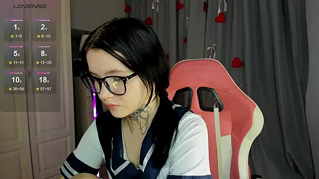 Snapshot of KrissyRied chatting on 03-15-26, 04:18 KrissyRied online show from 03-15-26, 04:18