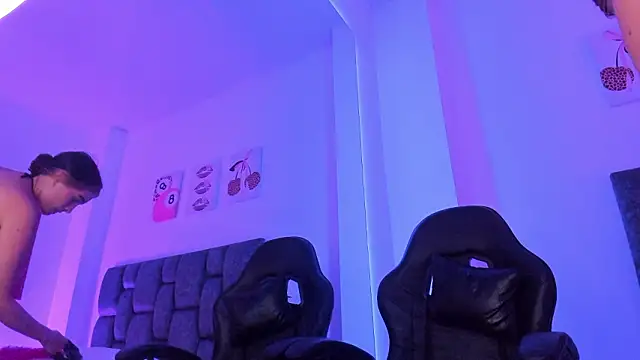 Violet Miller01 online show from 03-11-26, 12:49