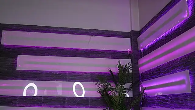 Snapshot of ItsIvyLicious_ chatting on 03-13-26, 08:48 ItsIvyLicious online show from 03-13-26, 08:48