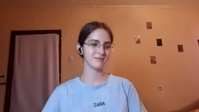 Katelemon online show from 06-10-26, 02:49