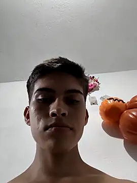 Snapshot of bbluchito chatting on 03-05-26, 11:01 bbluchito online show from 03-05-26, 11:01