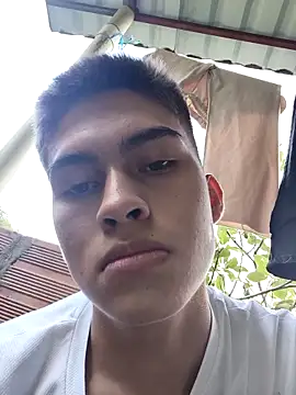 Snapshot of bbluchito chatting on 03-14-26, 08:47 bbluchito online show from 03-14-26, 08:47