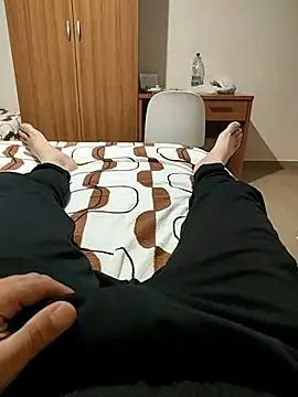 Mirco1981 online show from 04-18-26, 09:15