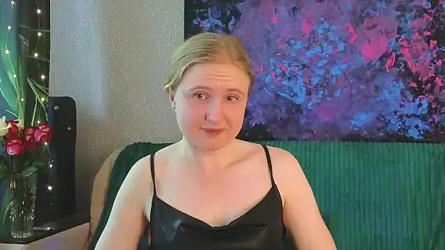 Lanavi Smile online show from 07-13-26, 06:16