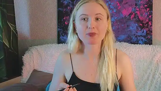 Lanavi Smile online show from 07-15-26, 06:18
