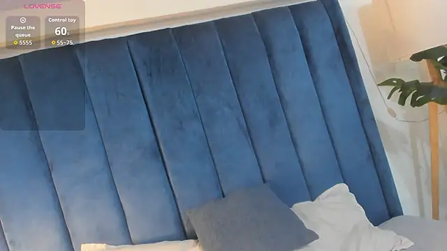  jamiila online show from 04-23-26, 06:43