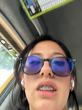 Snapshot of susi_chimm chatting on 03-06-26, 02:13 susi chimm online show from 03-06-26, 02:13